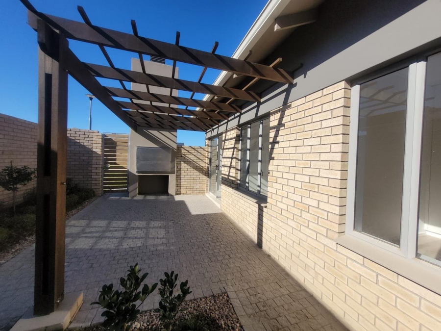 3 Bedroom Property for Sale in Mooikloof Country Estate Western Cape